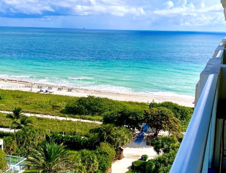 Surfside, Florida 33154, USA