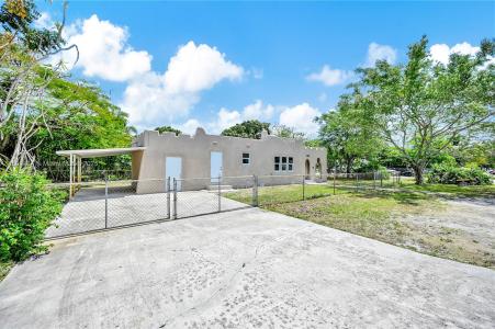 1301 Sharar Ave, Opa-Locka, Florida 33054, HOA KỲ