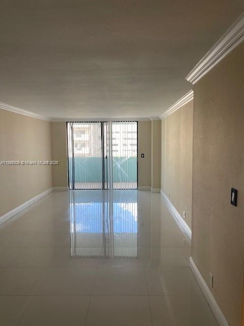 1825 W 44th Pl 511, Hialeah, Florida 33012