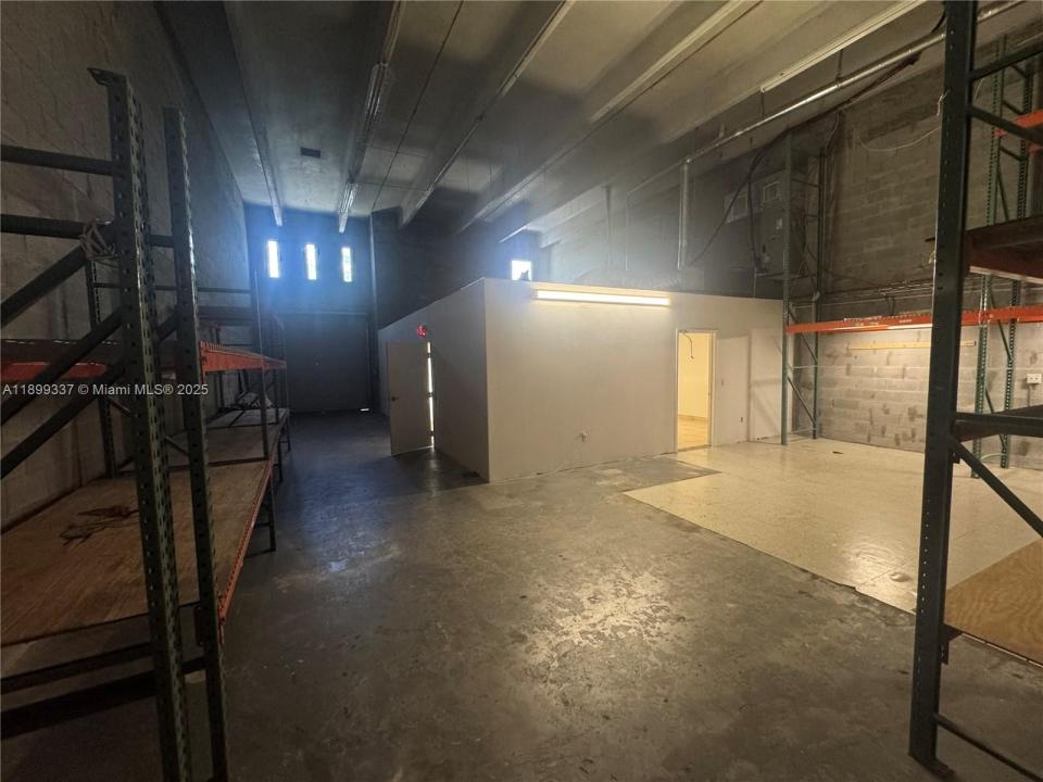 5755 NW 151st St, Miami Lakes, Florida 33014