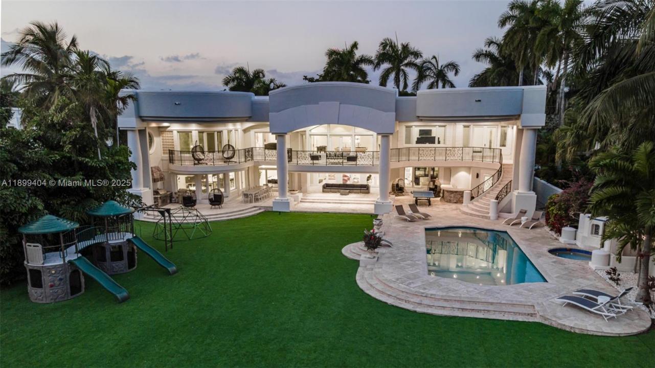 929 N Southlake Dr, Hollywood, 佛罗里达州 33019, 美国