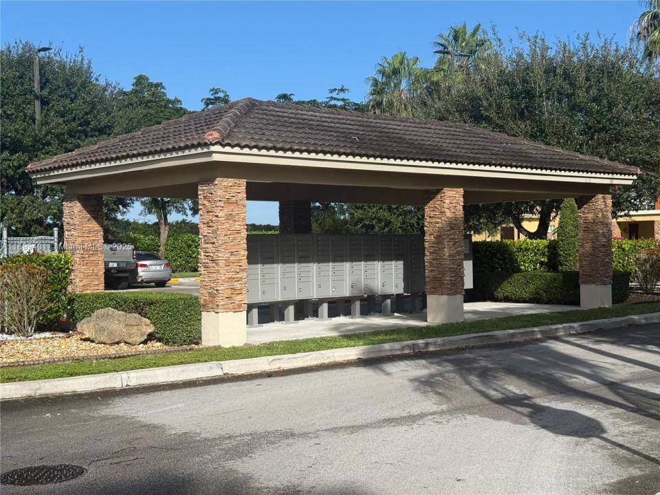 930 NE 34th Ave 201, Homestead, Floride 33033, États-Unis