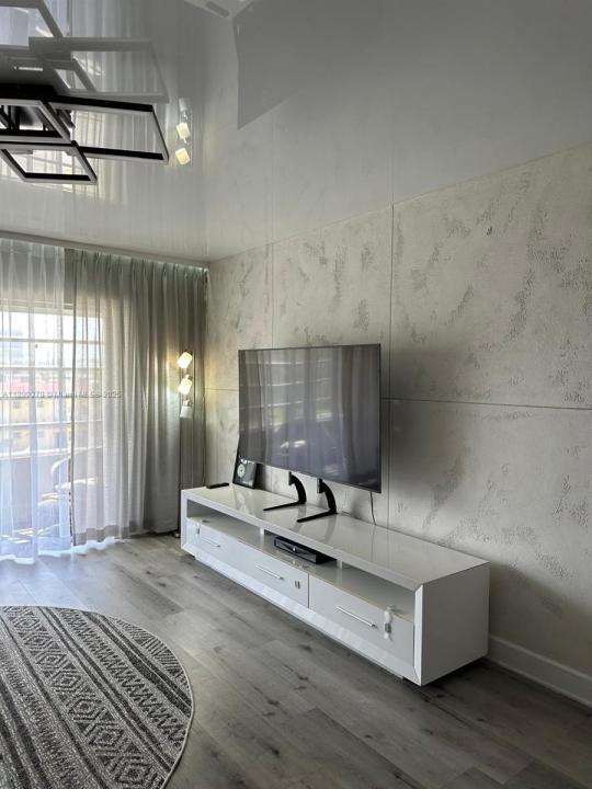 20201 NE 29th Ct D335, Aventura, Florida 33180