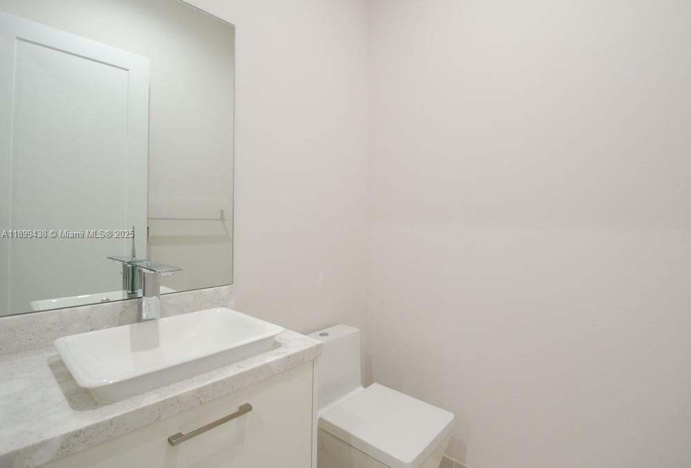 8436 NW 51st Ter ., Doral, Florida 33166, Amerika Birleşik Devletleri