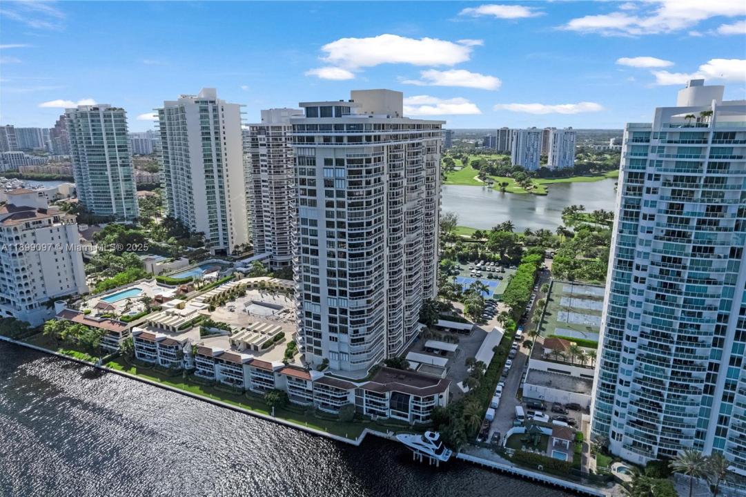 20191 E Country Club Dr 1603, Aventura, Floride 33180, États-Unis