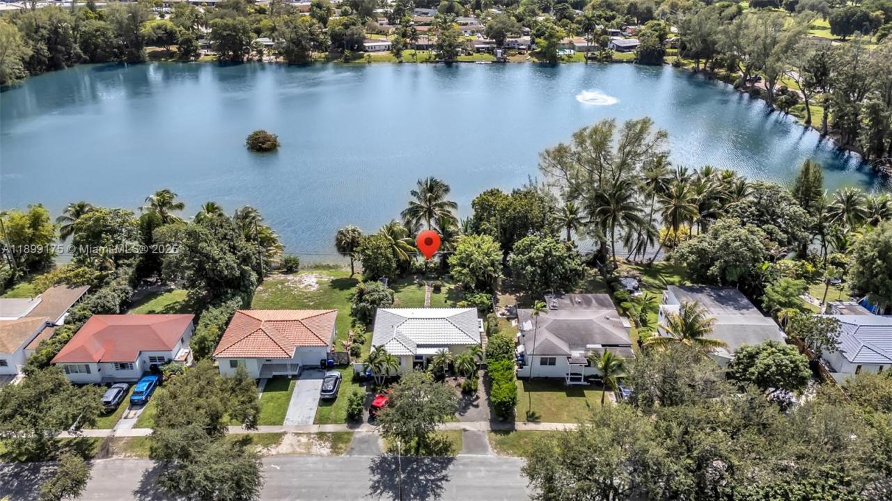 1860 NE 157th Ter, North Miami Beach, 佛罗里达州 33162, 美国