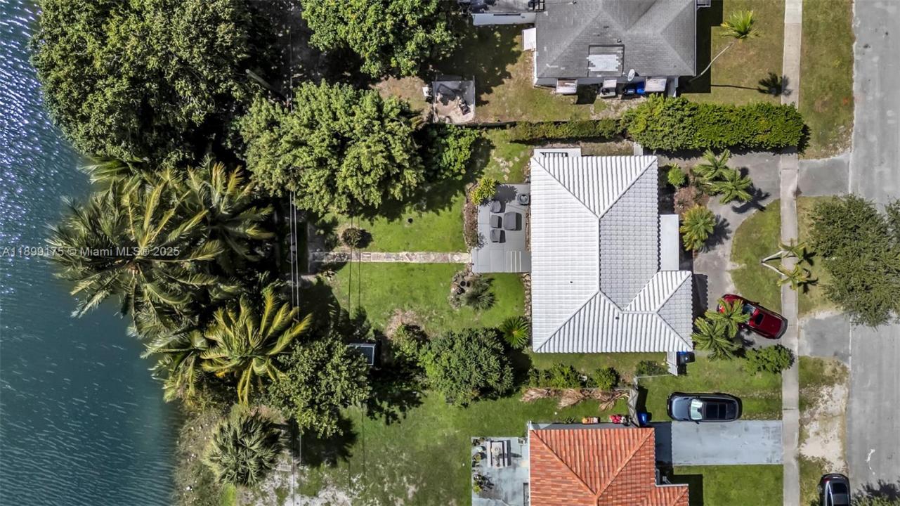 1860 NE 157th Ter, North Miami Beach, 佛罗里达州 33162, 美国