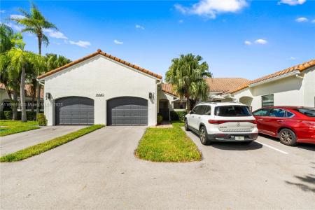 21240 Harbor Way 285-28, Aventura, Florida 33180, USA