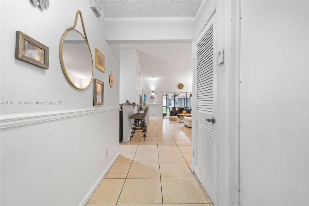 21240 Harbor Way 285-28, Aventura, Florida 33180