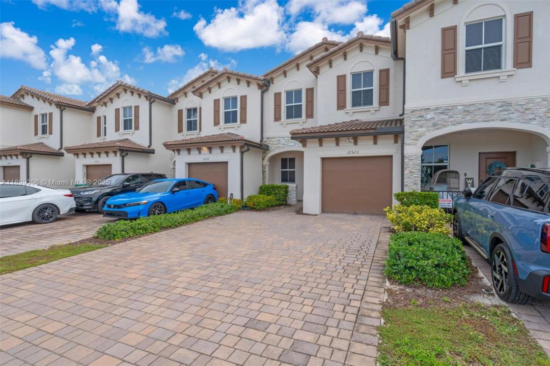 12523 NW 24th Ave, Miami, Flórida 33167, Estados Unidos