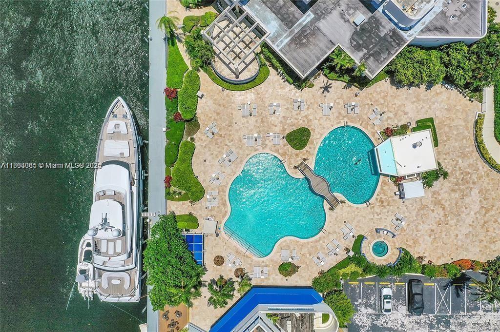 19707 Turnberry Way 5D, Aventura, Floride 33180, États-Unis