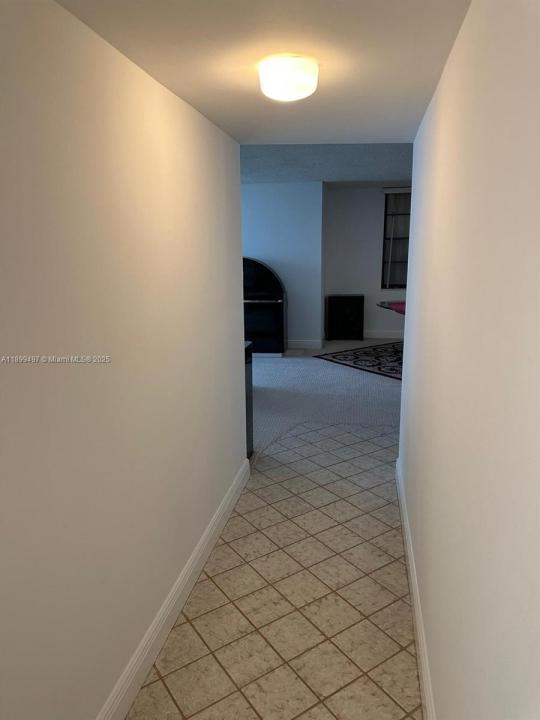 3900 N Hills Dr 310, Hollywood, Florida 33021