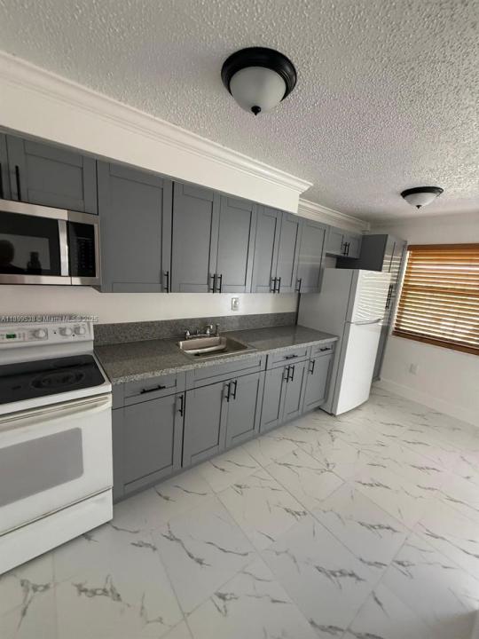 North Miami Beach, Florida 33162, HOA KỲ