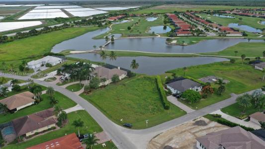 18018 Royal Hammock Blvd, Naples, Florida 34114, USA