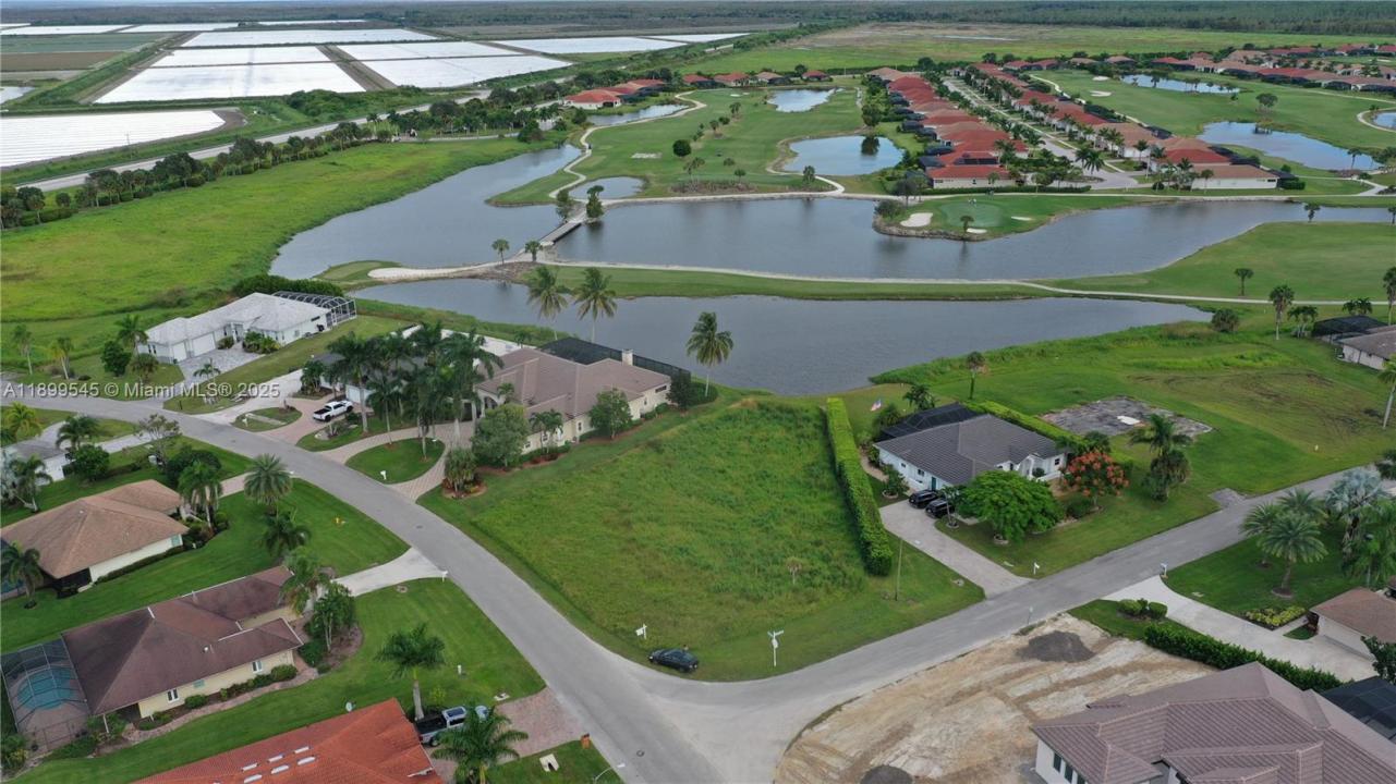 18018 Royal Hammock Blvd, Naples, Florida 34114