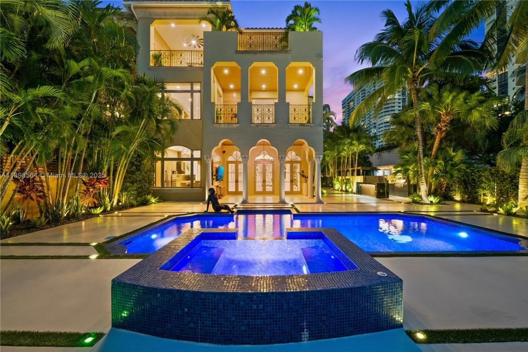 1530 Island Blvd, Aventura, Florida 33160, Stati Uniti