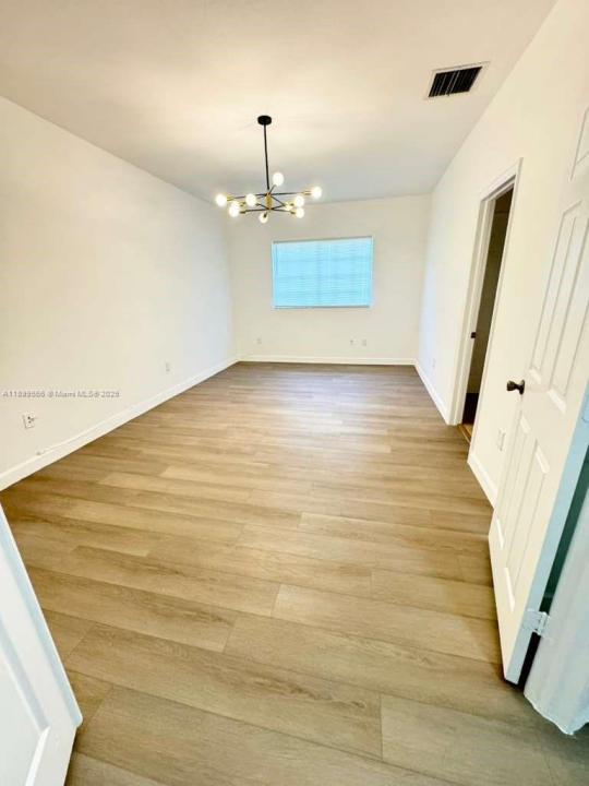 2962 NW 35th Ave 2962, Lauderdale Lakes, Florida 33311