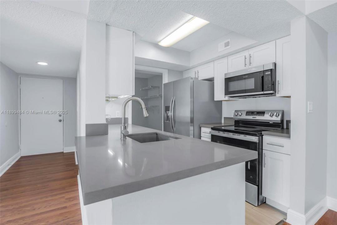 5780 Rock Island Rd 378, Tamarac, Florida 33319, Stati Uniti