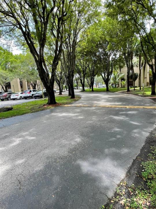 14221 N Kendall Dr 209C, Miami, Florida 33186