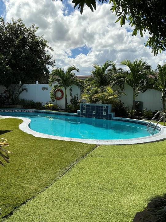 2793 NW 34th Ter, Lauderdale Lakes, 플로리다 33311, 미국
