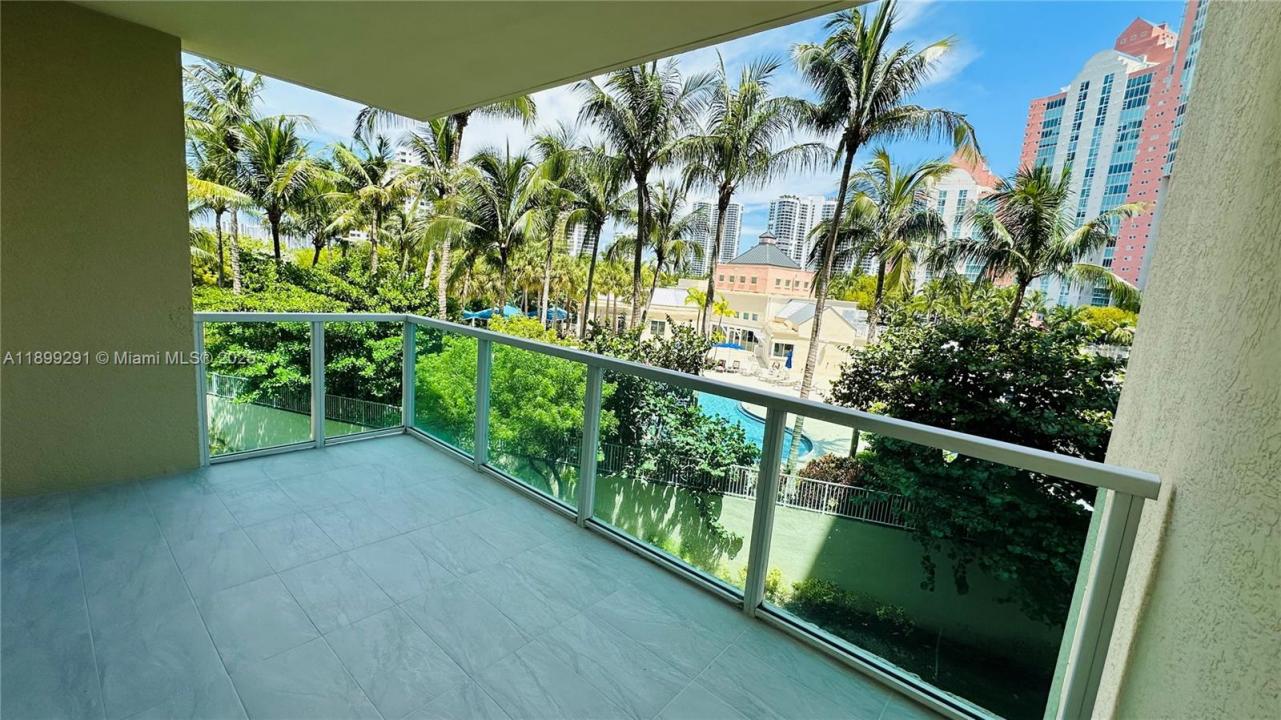 3340 NE 190th St 403, Aventura, Floride 33180, États-Unis