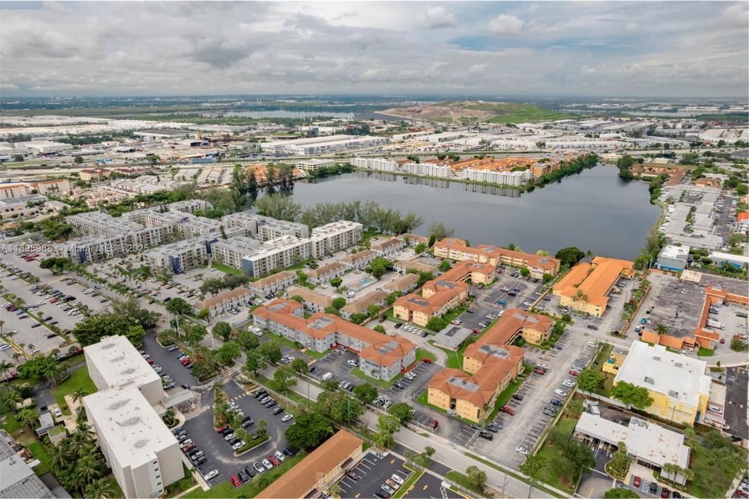 120 Royal Palm Rd 315, Hialeah Gardens, 플로리다 33016, 미국