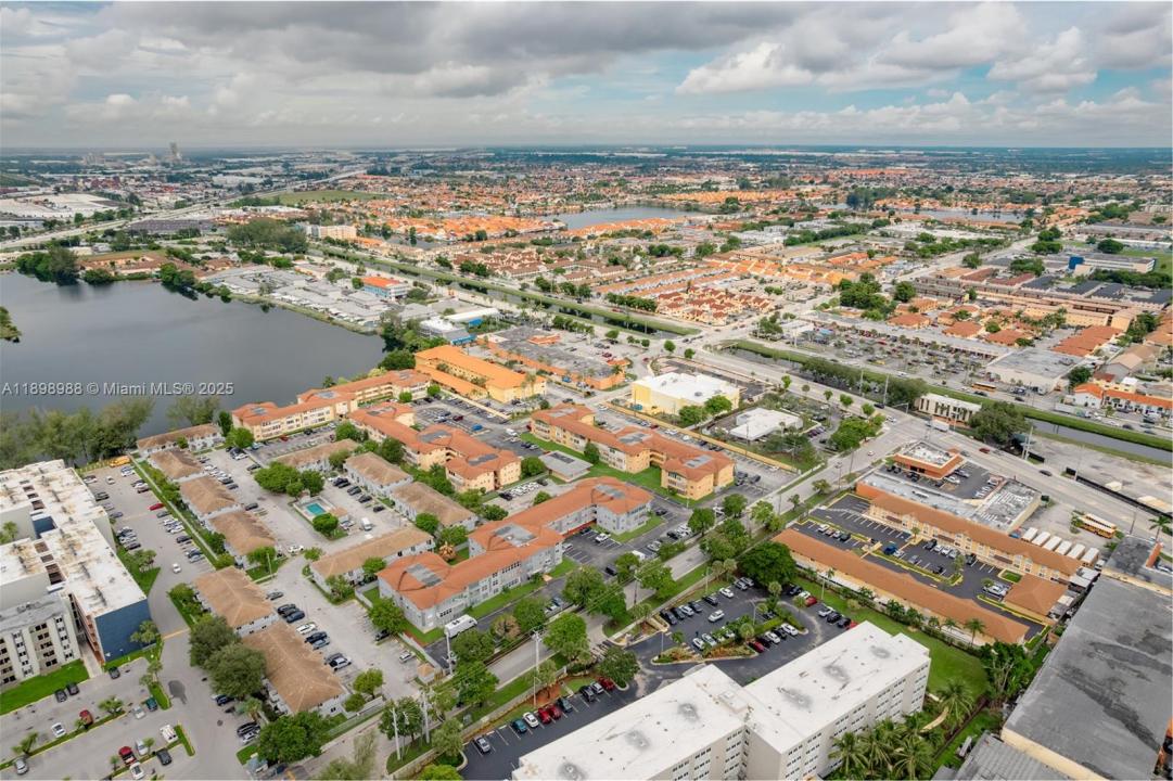 120 Royal Palm Rd 315, Hialeah Gardens, 플로리다 33016, 미국