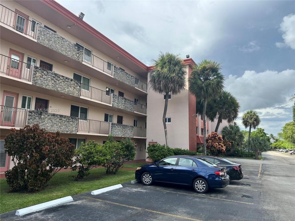 1101 NW 58th Ter 108, Sunrise, Floryda 33313, USA