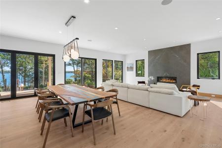 35 Springwood Way, East Hampton, Nova Iorque 11937, Estados Unidos