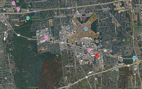 200 Knickerbocker Avenue, Islip, New York 11716, États-Unis