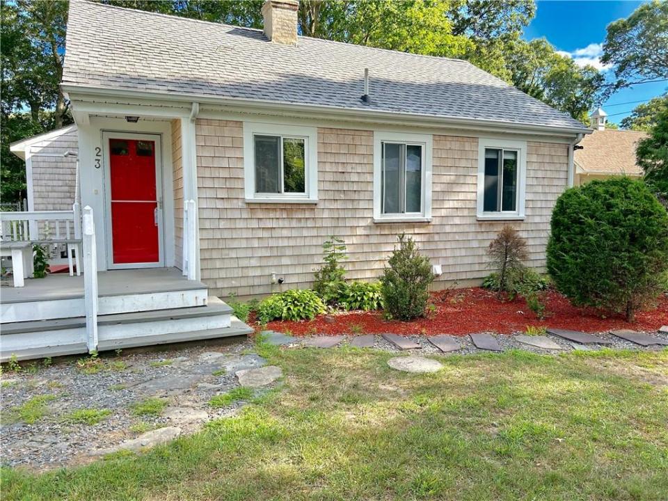 23 Abalone Road, North Kingstown, Rhode Island 02874