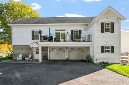 313 Grange Road, North Smithfield, Rhode Island 02896