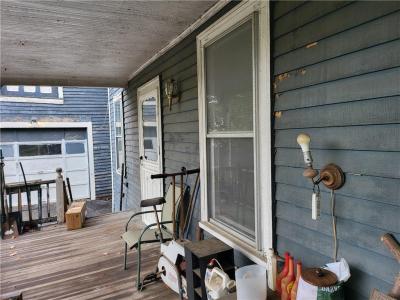 102 Willow Street, Woonsocket, Rhode Island 02895, États-Unis