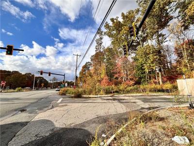 Eddie Dowling Highway, North Smithfield, Rhode Island 02896
