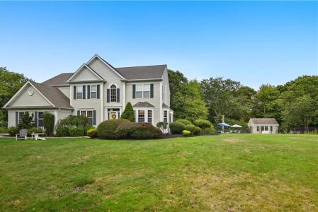 40 Wild Rose Court, South Kingstown, Rhode Island 02879, États-Unis