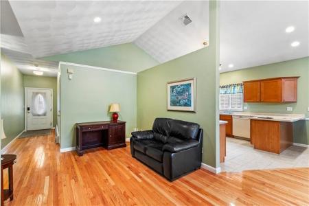 1765 Bicentennial Way B, North Providence, 로드아일랜드 02911, 미국