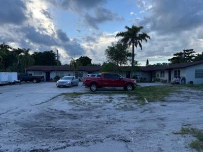 3681 Lakewood Road, Palm Springs, Floride 33461, États-Unis