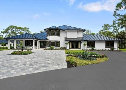 13849 Deer Creek Drive, Palm Beach Gardens, Florida 33418