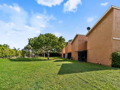 8009 NW 71st Ct, Tamarac, Florida 33321