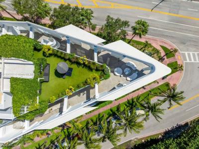 2001 Meridian Ave PH-01, Miami Beach, Florida 33139, USA