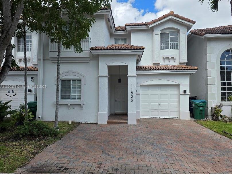 11525 NW 71st St 11525, Doral, フロリダ 33178, アメリカ合衆国