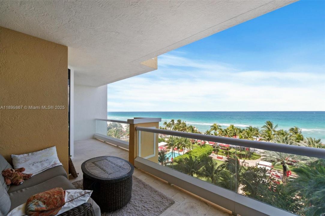17875 Collins Ave 702, Sunny Isles Beach, Flórida 33160, Estados Unidos