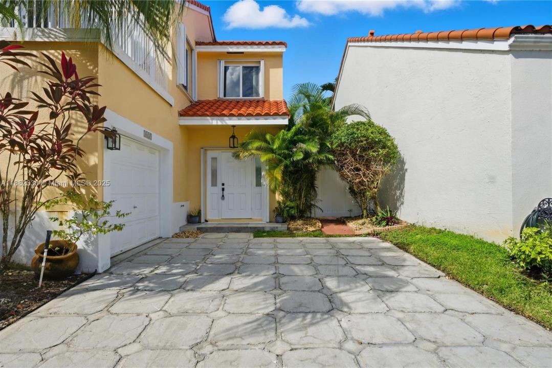 3625 Murano Dr, Hollywood, Florida 33021, USA