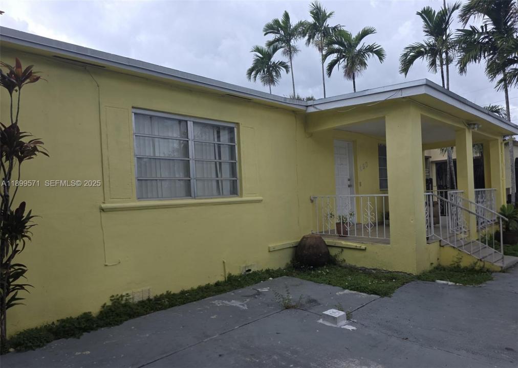 250 NW 63rd Ct, Miami, Floride 33126, États-Unis