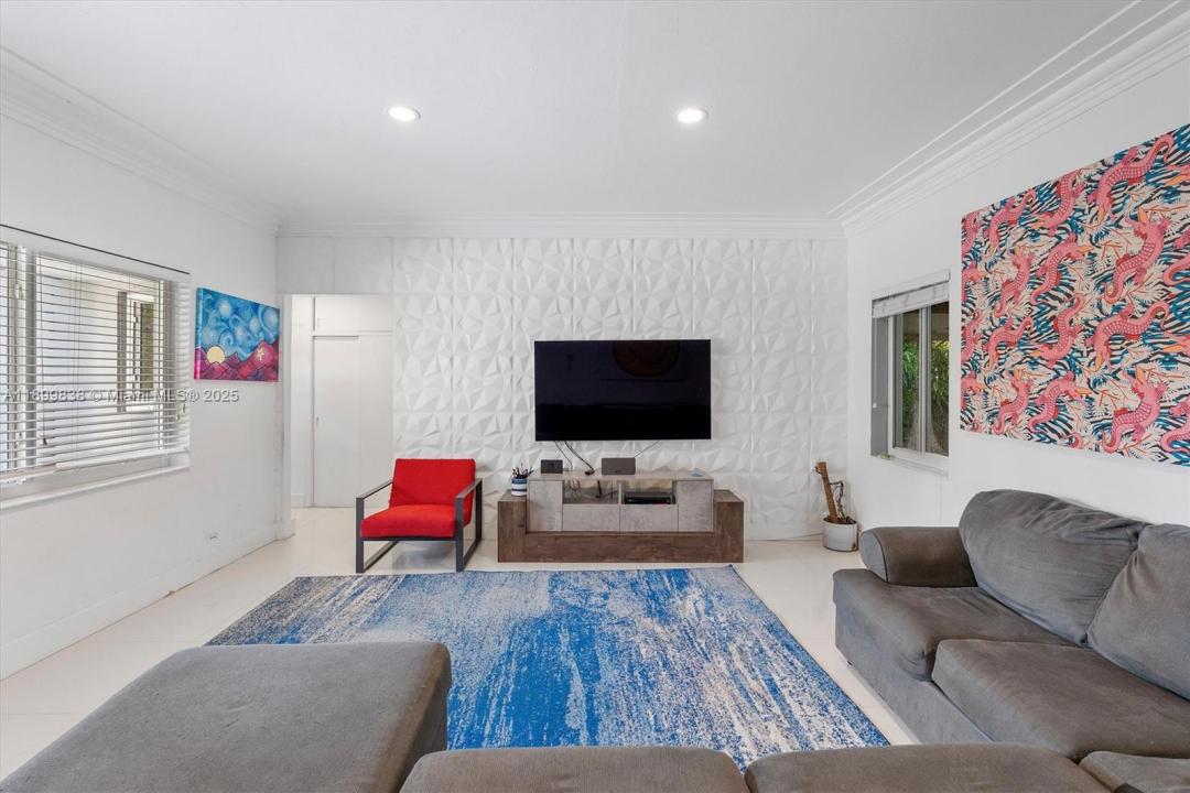 12660 Griffing Blvd, North Miami, Florida 33161