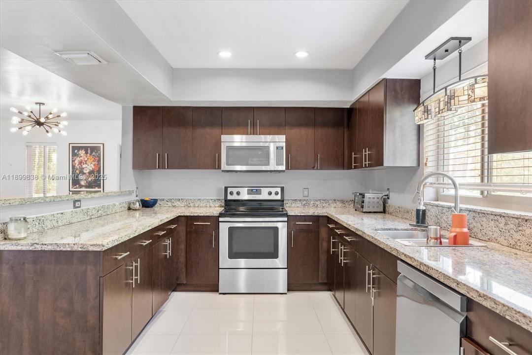 12660 Griffing Blvd, North Miami, Florida 33161