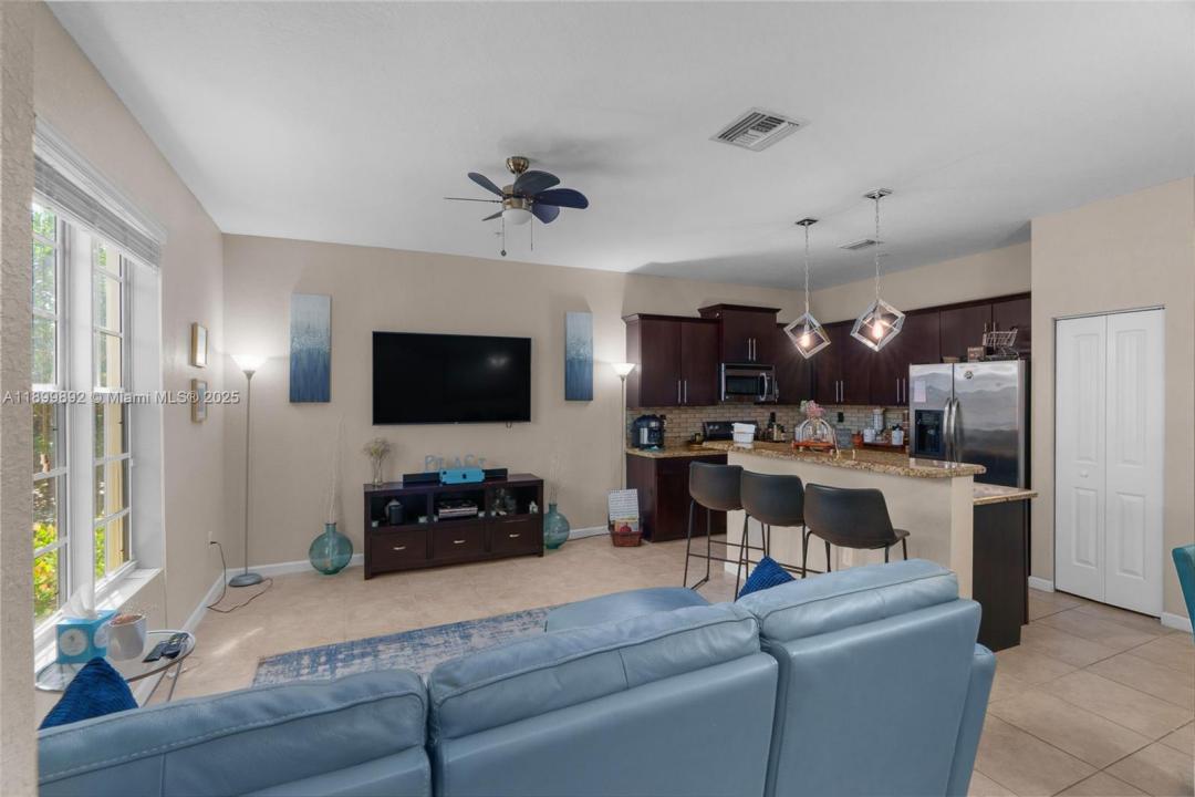 278 SW 7th Ct, Pompano Beach, פלורידה 33060, ארצות הברית של אמריקה