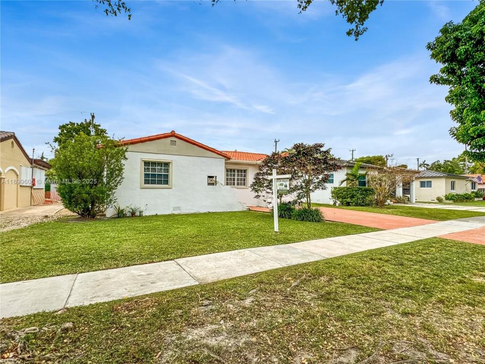 5760 SW 10th St, West Miami, Florida 33144, Estados Unidos