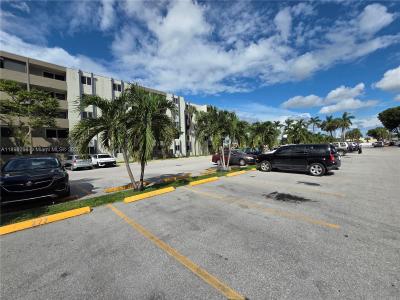 10000 NW 80th Ct 2301, Hialeah Gardens, 플로리다 33016, 미국