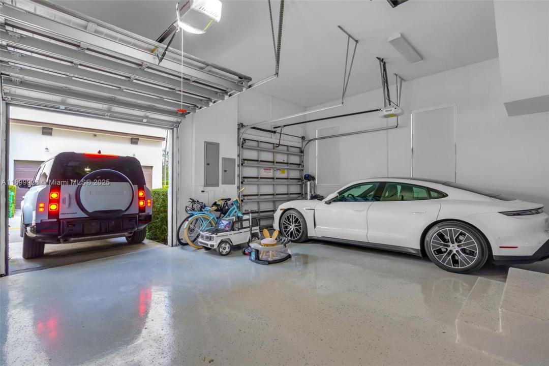 8449 NW 51st Ter, Doral, Floride 33166, États-Unis